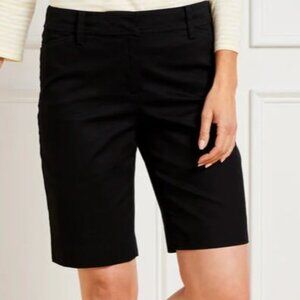 Talbots Perfect Short 9 " Inseam Size 14 New, Never worn
